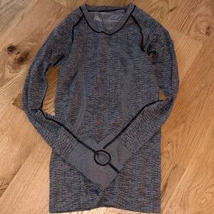 Lululemon long sleeve